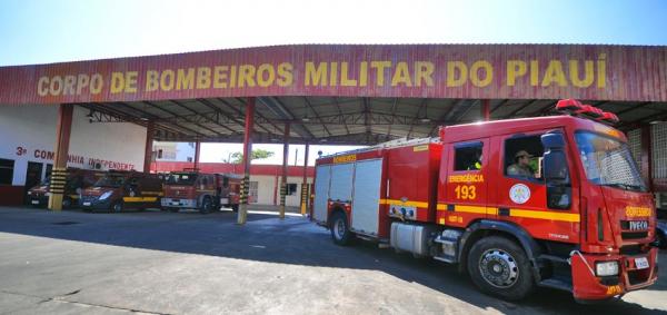 Bombeiros orientam como evitar acidentes no período chuvoso