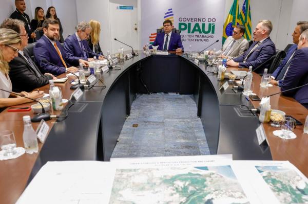  Governador discute projeto de hidrog&ecirc;nio verde com embaixadora da Uni&atilde;o Europeia no Brasil.(Imagem:Divulga&ccedil;&atilde;o)