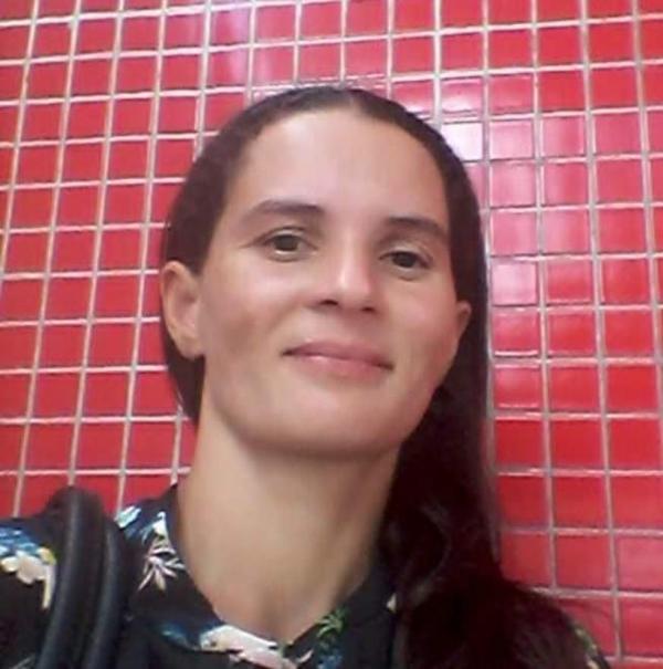 Homem mata ex-companheira a facadas quando vítima saía para o trabalho no PI, diz PM