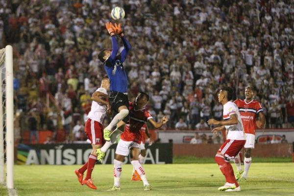 Galo precisa reverter vantagem do Botafogo-SP, que joga pelo empate, em casa.(Imagem: Rog&eacute;rio Moroti/Ag&ecirc;ncia Botafogo)