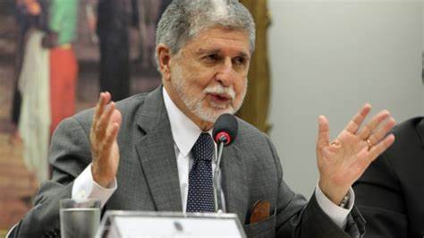 Ex-chanceler Celso Amorim é nomeado para chefiar assessoria especial de Lula