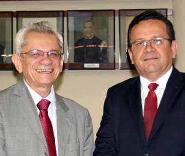 Paes Landim e Sebastião Ribeiro Martins assumem TRE para comandar eleições 2018