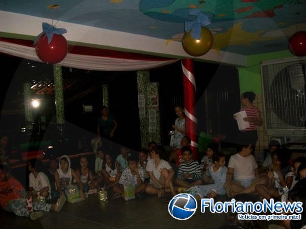 Escola Pequeno Pr&iacute;ncipe encerrou ano letivo com III Noite do Pijama.(Imagem:FlorianoNews)