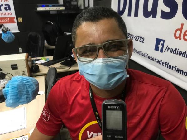 Davi, assistente de marketing do Armaz&eacute;m Para&iacute;ba(Imagem:FlorianoNews)