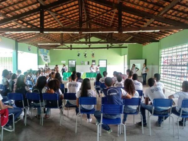 CETI Jacob Demes de Floriano promove projeto