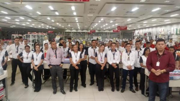 Missa marca início de novo ano de trabalho no Armazém Paraíba de Floriano.(Imagem:FlorianoNews)
