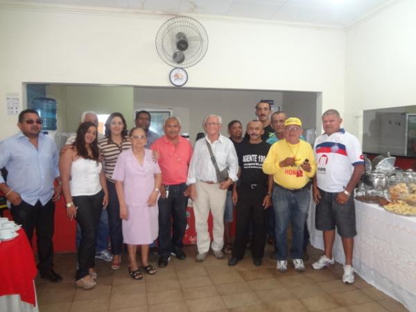 Vereadora Ana Cleide lan&ccedil;ou pr&eacute;-candidatura para prefeitura de Floriano.(Imagem:FlorianoNews)