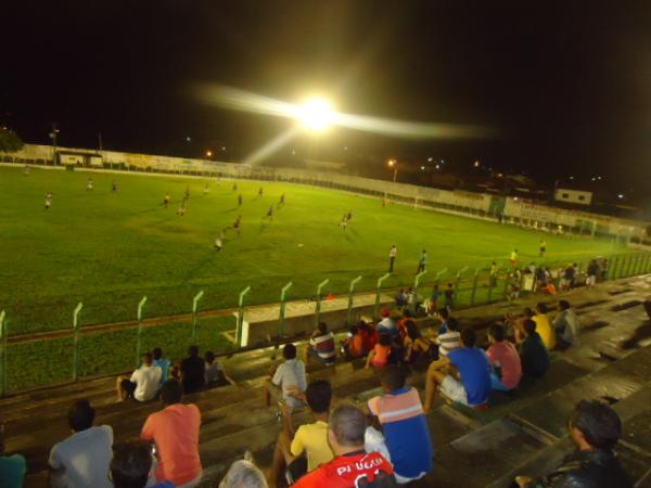 Em jogo-treino no Tiberão, Cori-Sabbá perde por 4x1 para time do MA(Imagem:FlorianoNews)