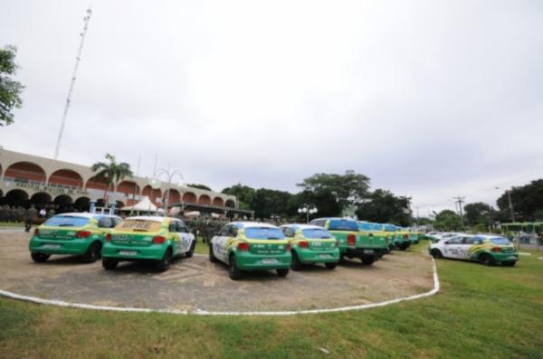 Polícia Militar - Dia de Tiradentes.(Imagem:Paulo Barros)