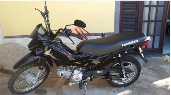 Motocicleta é furtada no bairro Irapuá II