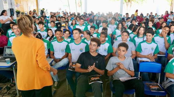 Escolas estaduais de Teresina e Altos recebem revis&otilde;es do Pr&eacute;-Enem Seduc(Imagem:Divulga&ccedil;&atilde;o)