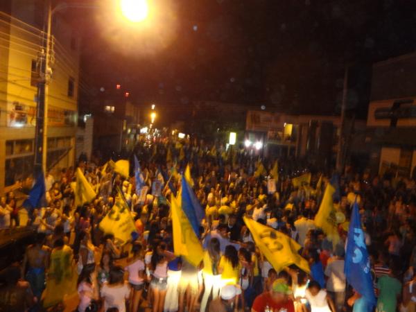 Coliga&ccedil;&atilde;o: N&oacute;s Podemos(Imagem:FlorianoNews)