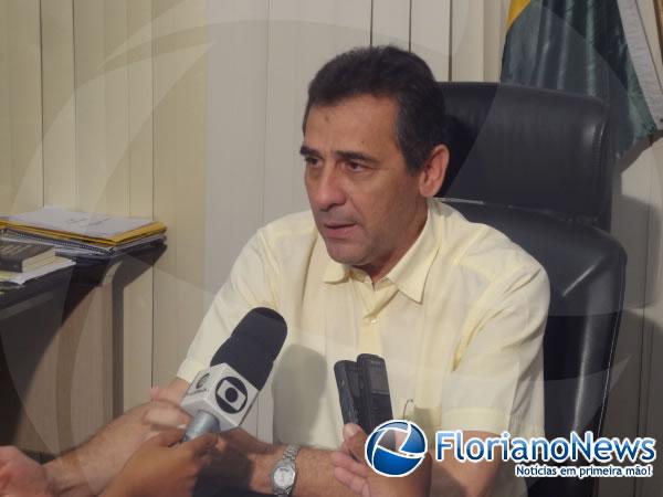 Prefeito Gilberto J&uacute;nior(Imagem:FlorianoNews)