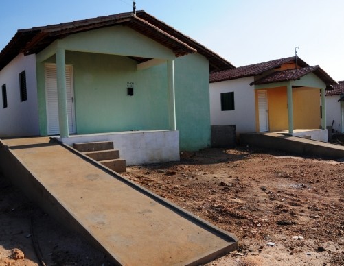 SEMDAS convoca famílias contempladas no Programa Casas Pulverizadas da ADH