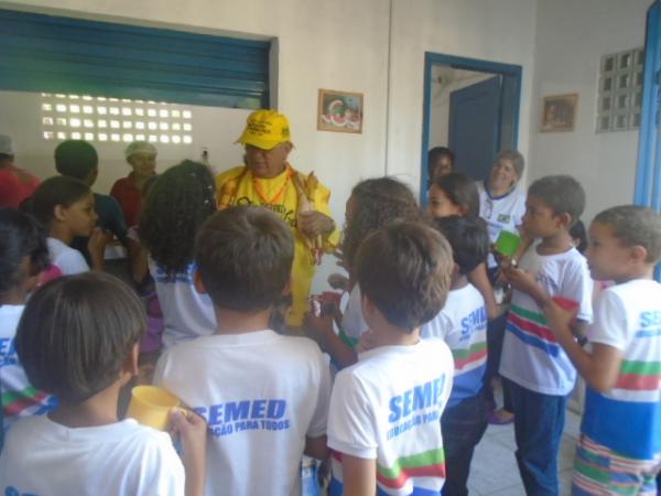 Projeto Amarelinho inicia visitas para Show do Carrapeta em Barão de Grajaú
