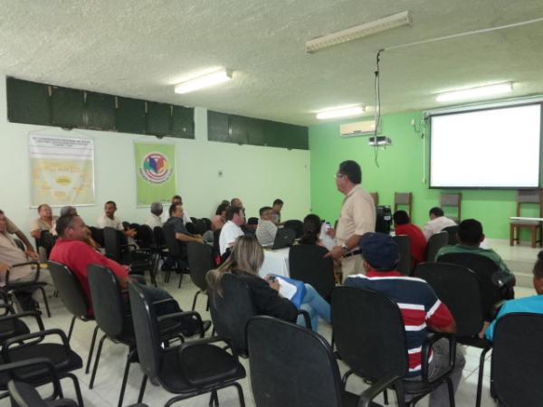 10ª Coordenação Regional de Saúde realiza capacitação do Programa de Controle da Dengue.(Imagem:FlorianoNews)