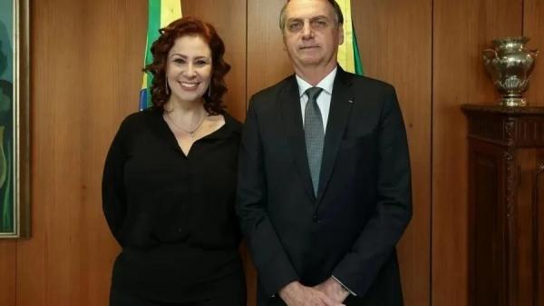 Bolsonaro diz que Zambelli o traiu e ela rebate: "não é mais prioridade"