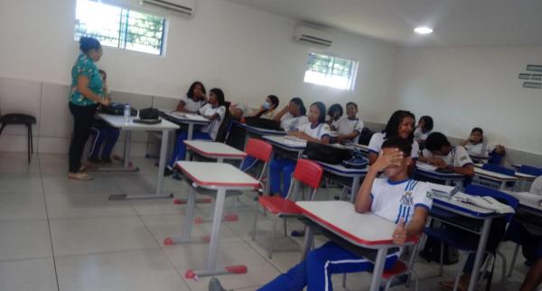Escola Municipal Ant&ocirc;nio Nivaldo(Imagem:FlorianoNews)
