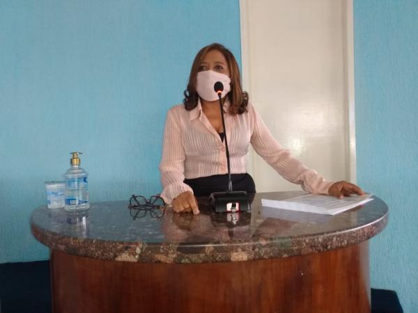 Secret&aacute;ria de Finan&ccedil;as, Jos&eacute;lia Rodrigues(Imagem:FlorianoNews)