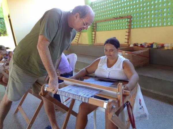 Funda&ccedil;&atilde;o Pavel promove curso de Tecelagem Manual em Bar&atilde;o de Graja&uacute;.(Imagem:FlorianoNews)