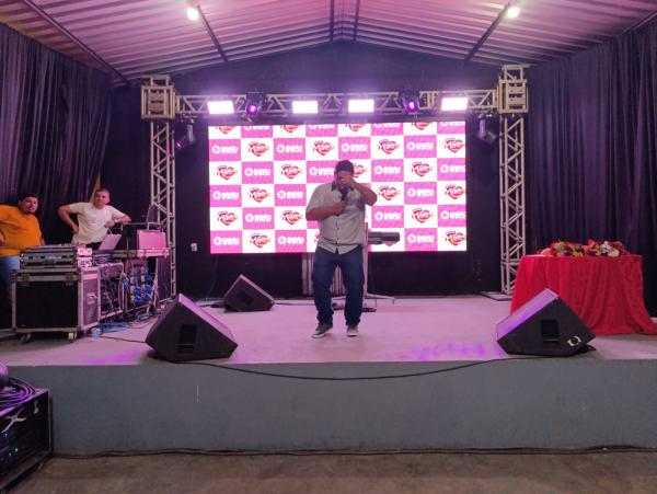 Prefeitura de Bar&atilde;o de Graja&uacute; realiza emocionante Festa das M&atilde;es no Clube Guarani(Imagem:FlorianoNews )