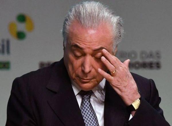 Temer nega risco de intervenção militar por atos