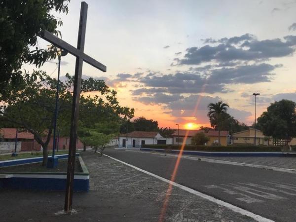 Mulher é agredida e mantida por 12 horas em cárcere privado por companheiro em cidade do Piauí