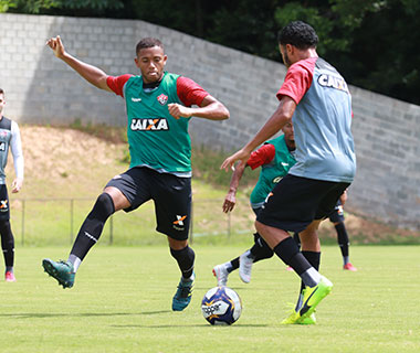 Com arbitragem do Piauí, Vitória e Moto abrem 2ª rodada da Copa do Nordeste