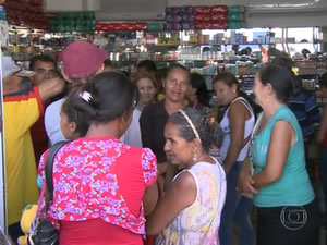 Após fechamento do único banco, falta dinheiro em cidade do Piauí