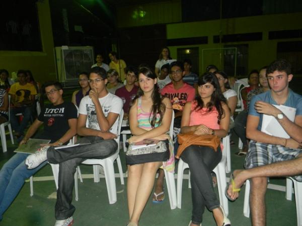 Escola Pequeno Pr&iacute;ncipe promoveu aul&atilde;o de reda&ccedil;&atilde;o.(Imagem:EPP)