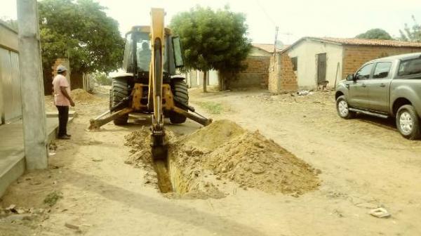 Agespisa realiza ampliação da rede de abastecimento em bairro de Floriano.(Imagem:FlorianoNews)