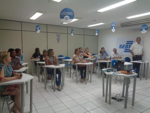 Representantes de instituições participaram de reunião do SEBRAE