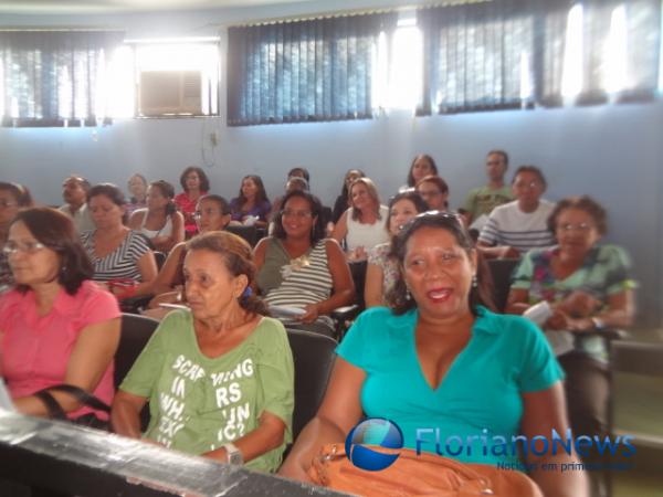 Estudantes fazem manifesta&ccedil;&atilde;o em rela&ccedil;&atilde;o a greve de professores(Imagem:FN)
