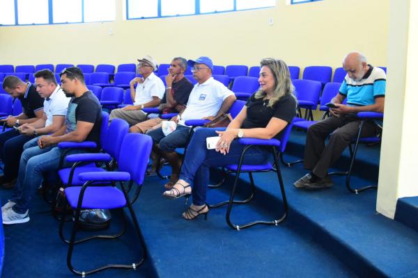 C&acirc;mara Municipal de Floriano retoma os trabalhos legislativos com sess&otilde;es em novo hor&aacute;rio (Imagem:CMF)