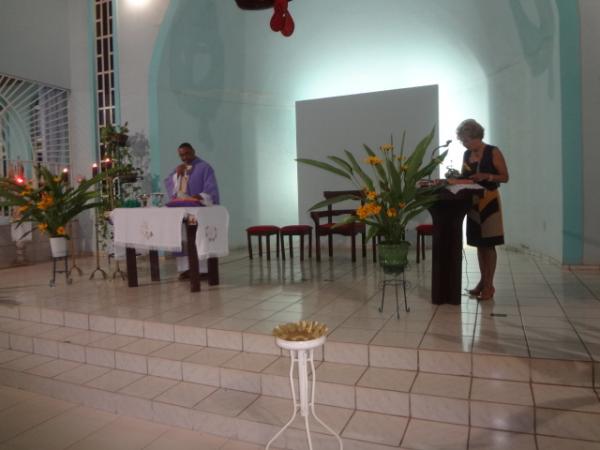 Celebrada missa pelo 1&ordm; m&ecirc;s de falecimento do Frei Antonio Curcio.(Imagem:FlorianoNews)