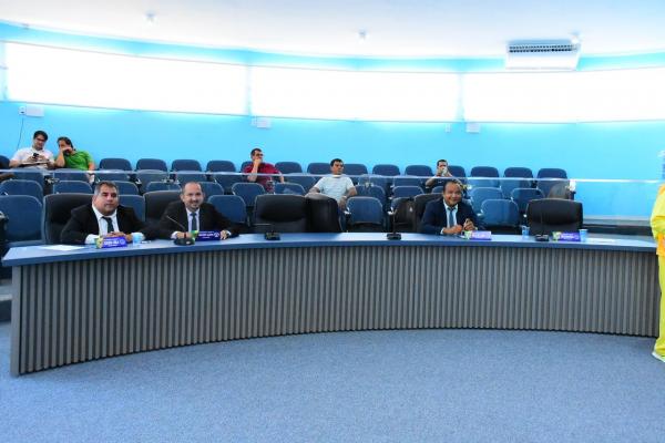 Conclusão de reforma permite retorno das sessões ao plenário da Câmara de Floriano.(Imagem:CMF)