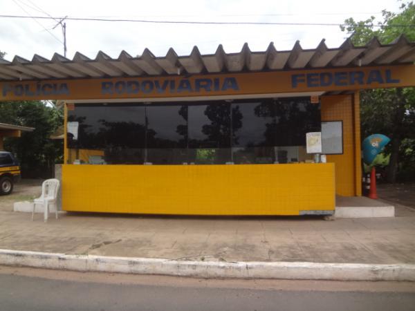 PRF registra colisão transversal entre Amarante e Floriano