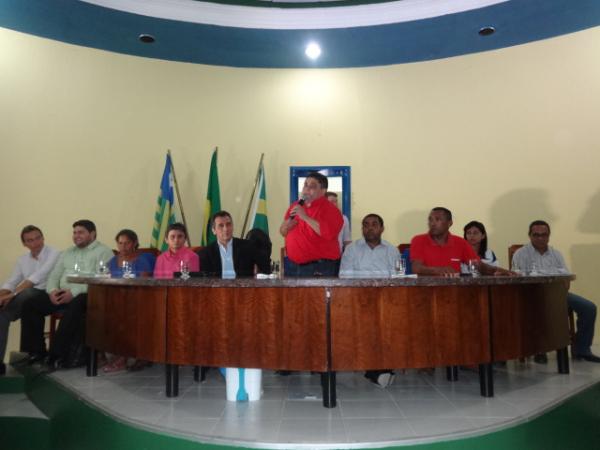 Realizada em Floriano Audiência Pública sobre a CPI da Telefonia