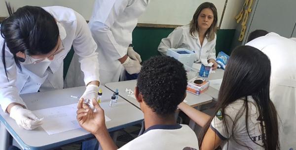 Curso de Farmácia da FAESF participa do projeto