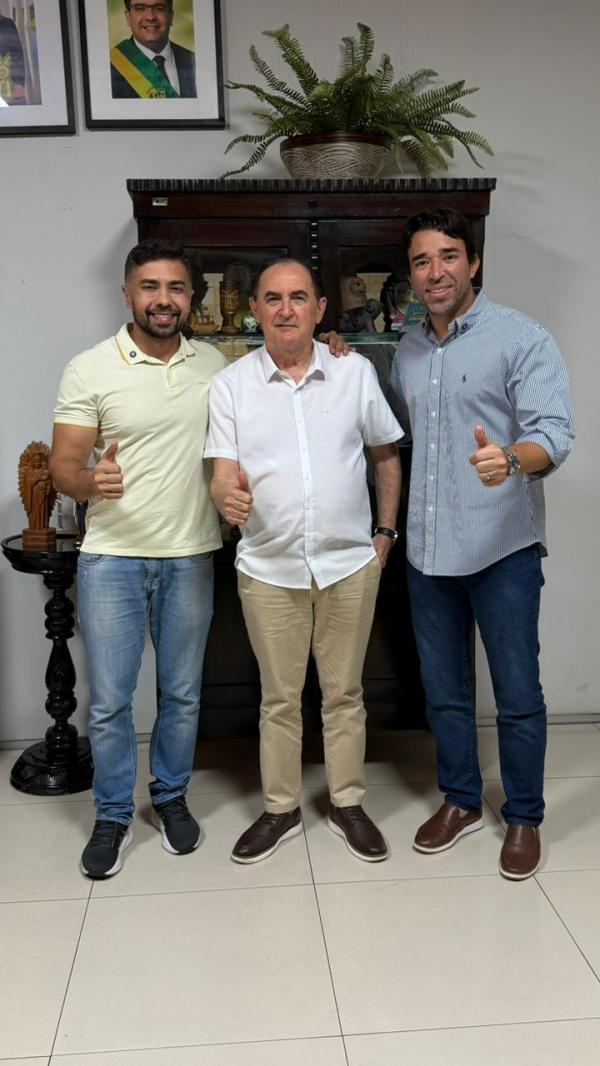 Mardem e Antônio Reis viabilizam restauração do Estabelecimento Rural São Pedro de Alcântara.(Imagem:Ascom )