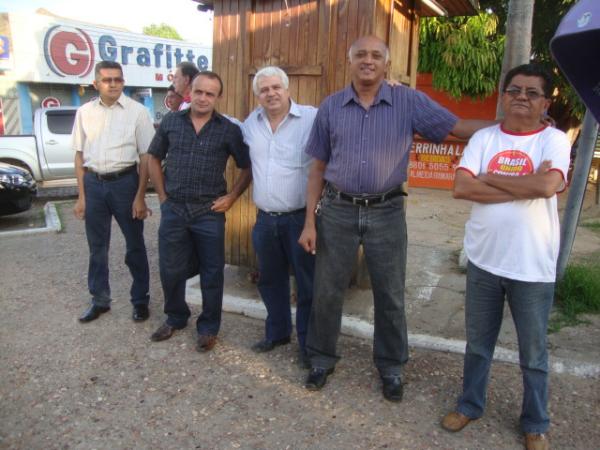 Empresarios para o lan&ccedil;amento da campanha mutir&atilde;o de natal(Imagem:reda&ccedil;ao)