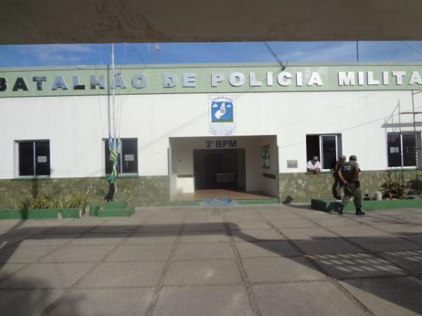 Polícia Militar apreendeu 12 motos em Floriano