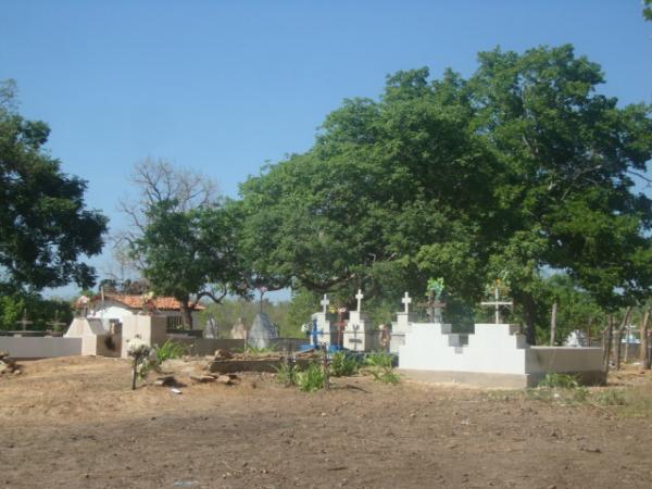 cemiterio do Tabuleiro do mato(Imagem:reda&ccedil;&atilde;o)