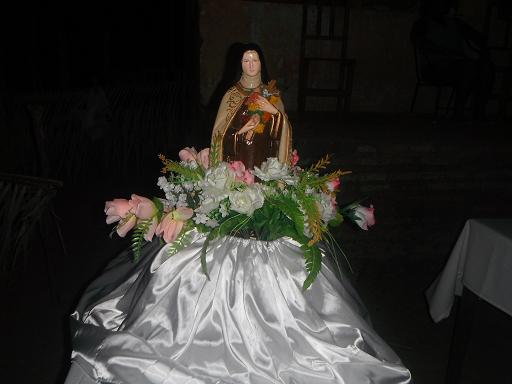 Comunidade Santa Teresa encerrou o festejo de Santa Teresinha do Menino Jesus