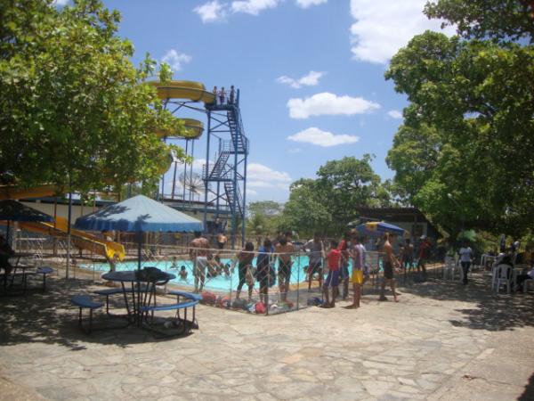 Manha de lazer na AABB(Imagem:Amarelinho)