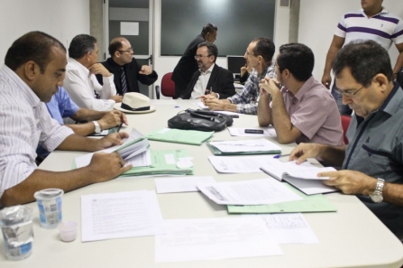 Comissão tenta acordo com prefeituras do Médio Parnaíba