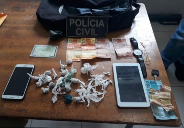 Casal é preso por tráfico de drogas em Floriano.(Imagem:PiauíNoticias)