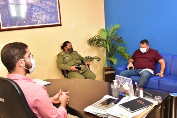 For&ccedil;as policiais e sanit&aacute;rias montam for&ccedil;a-tarefa para fiscaliza&ccedil;&otilde;es de Natal e Ano Novo(Imagem:SECOM)