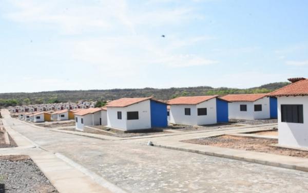 Beneficiados do Conjunto Alto da Cruz est&atilde;o mais perto de receber suas casas.(Imagem:Secom)