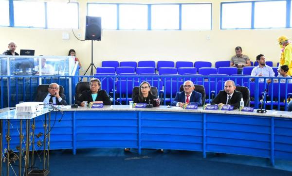 Câmara de Floriano abre o Ano Legislativo 2024 com mensagem do prefeito municipal(Imagem:CMF)